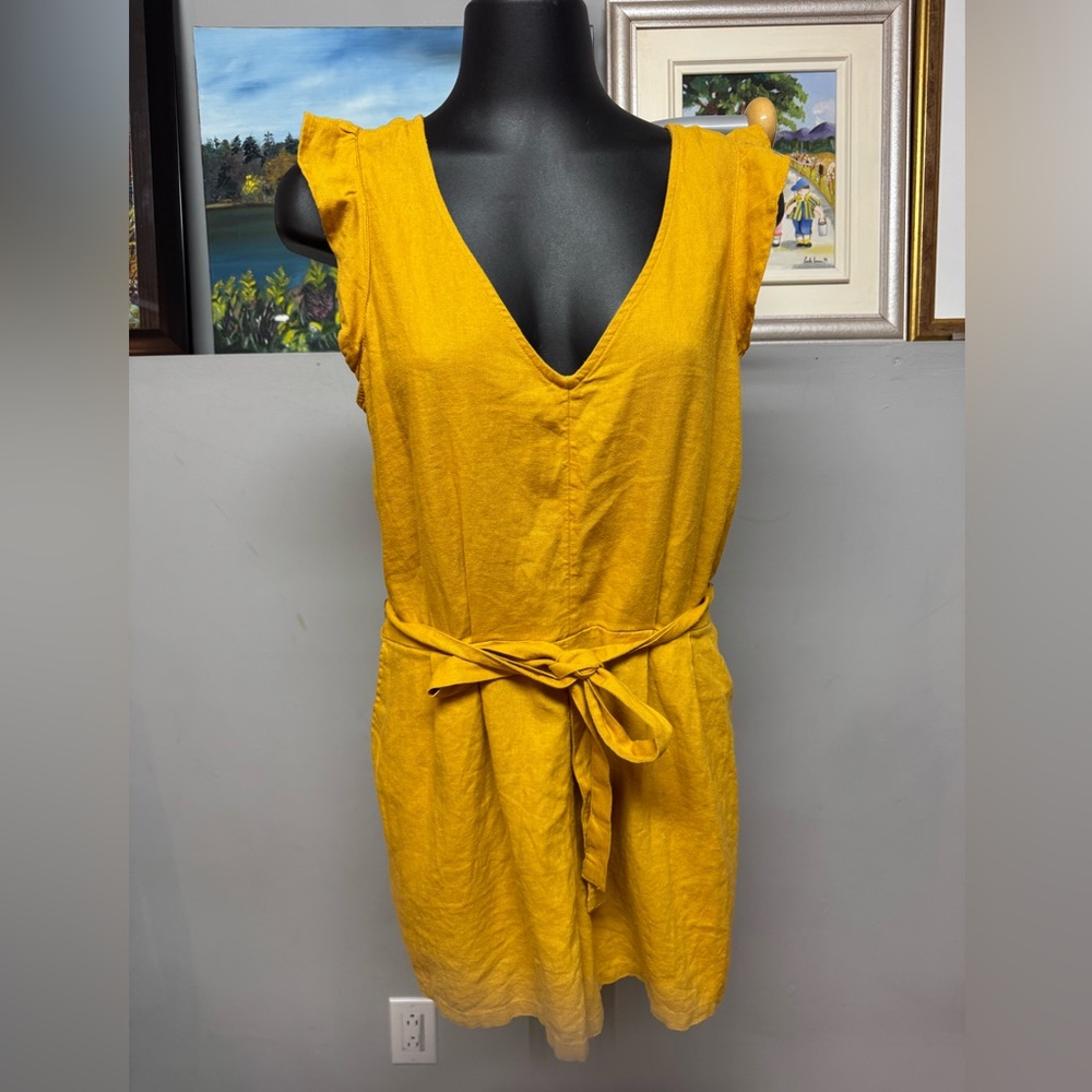 Old Navy Mustard V-Neck romper with Tie Waist . Linen & viscose . NWT